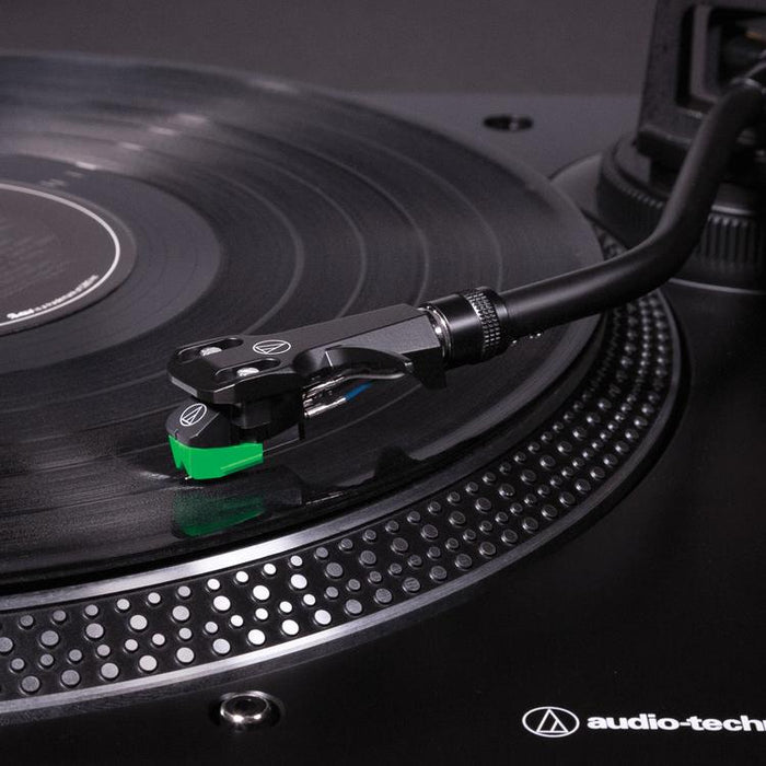 Audio-Technica AT-LP120XUSB | Table tournante - Entraînement direct - Analogique et USB - Noir-Sonxplus St-Sauveur