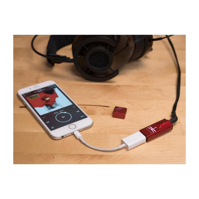 Audioquest DragonFly | Amplificateur DAC/Casque USB Type A - Sortie 2.1v - Rouge-Sonxplus St-Sauveur